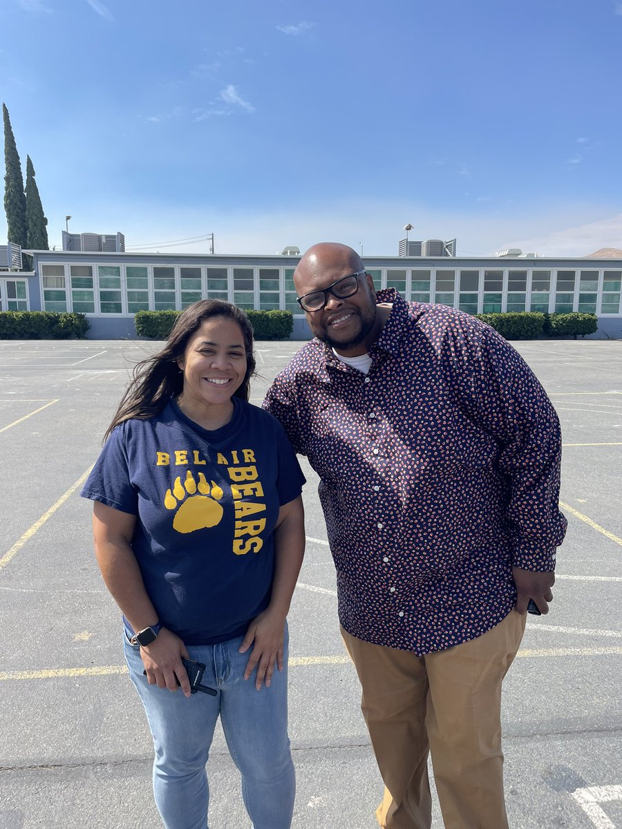 The Bel Air Bears are ready for a great year under the leadership of these two! 🐻 <a href="/MtDiabloUSD/">MDUSD</a>