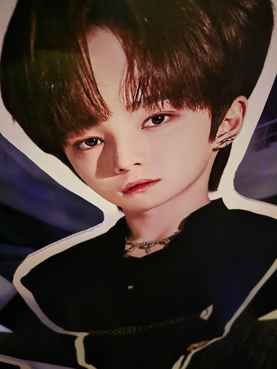 yunhowho's tweet photo. Chicago popup is so cute 🥰 https://t.co/AGOkoZlzUk