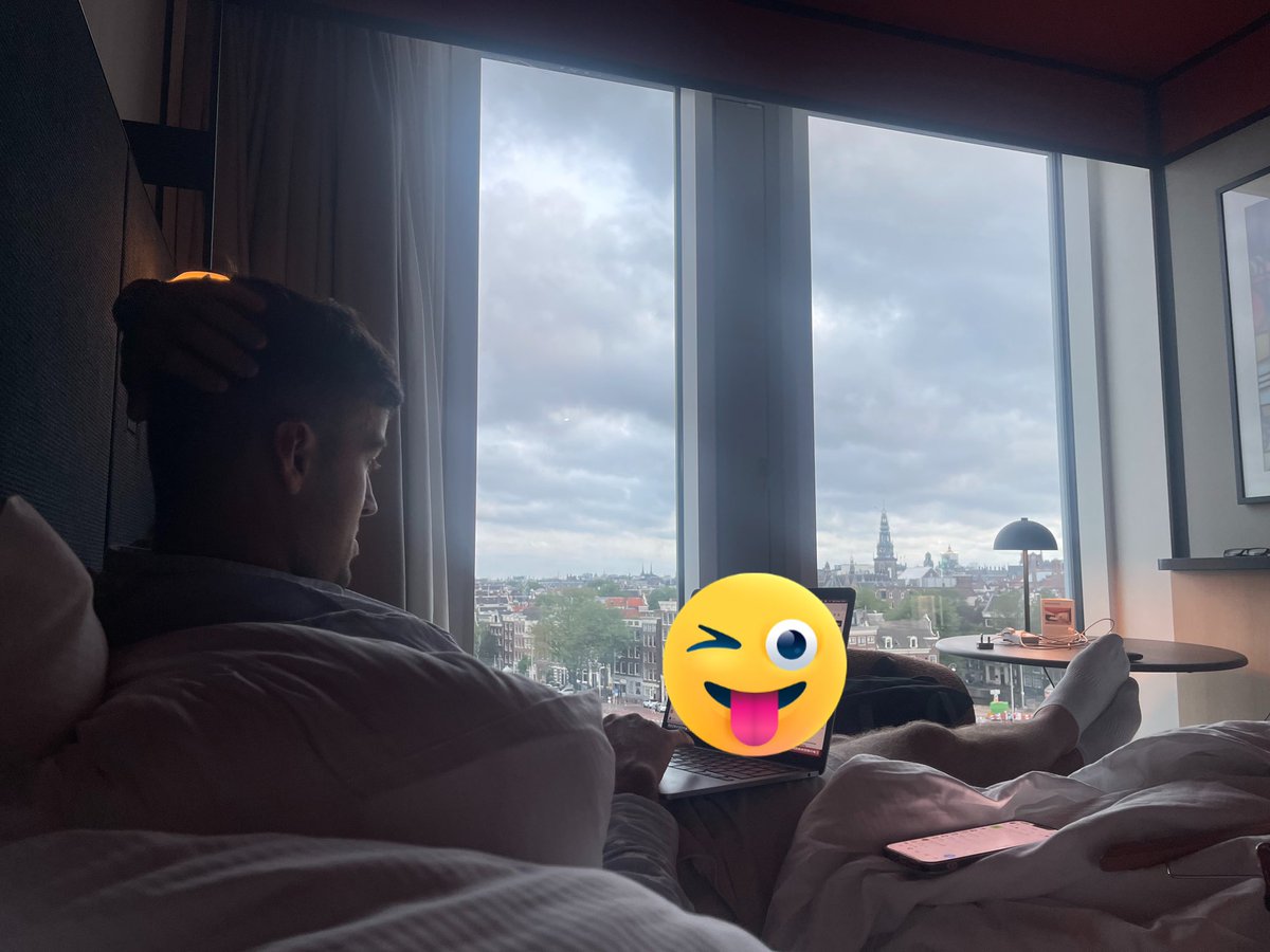 I never stop working, I’m at war with Etsy. I get banned like everyone, but I just go harder. 

There are two types of people, people who find solutions and people who quit. 

Making bags  looking over Amsterdam city centre 💰This freedom can never be matched. 

 Every person who