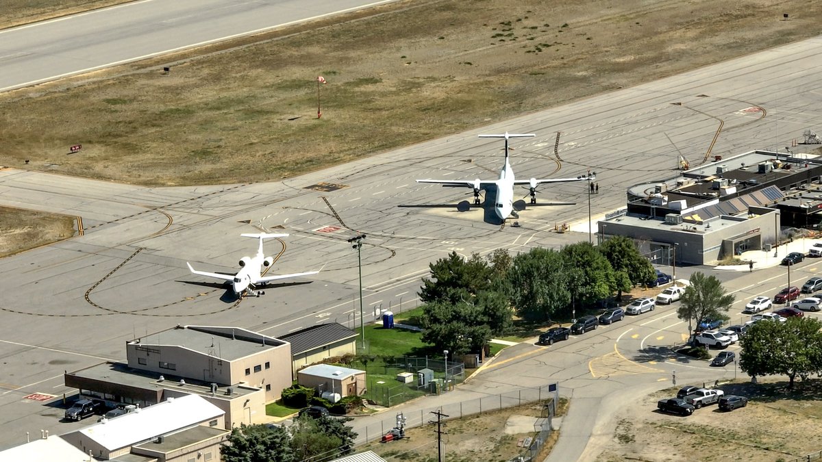 yyfpenticton's tweet photo. UPDATE: All commercial flights are operating today. 

BC Wildfire aircraft continue to use the airport but YYF is fully operational. Thank you for your cooperation! https://t.co/zo6fO0YR3l