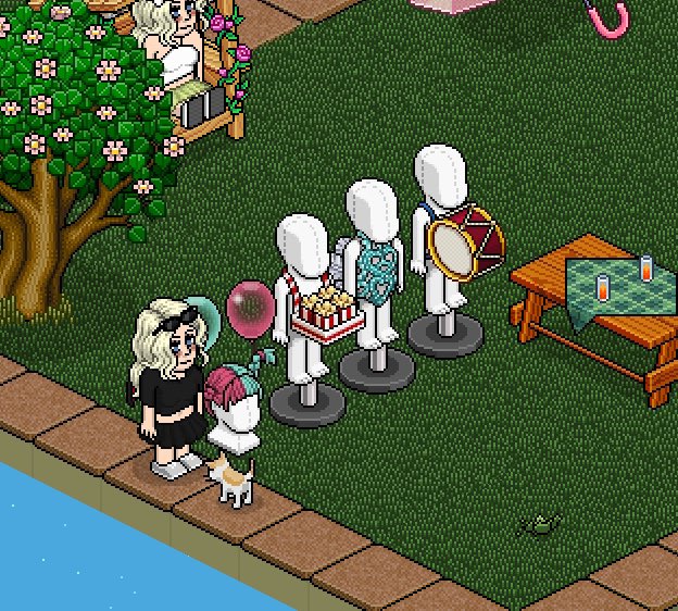 Sorteo la nueva ropita 👑

2 ganadores (las 4 prendas c/u)
Requisitos: Rt + Follow

Termina mañana 👑