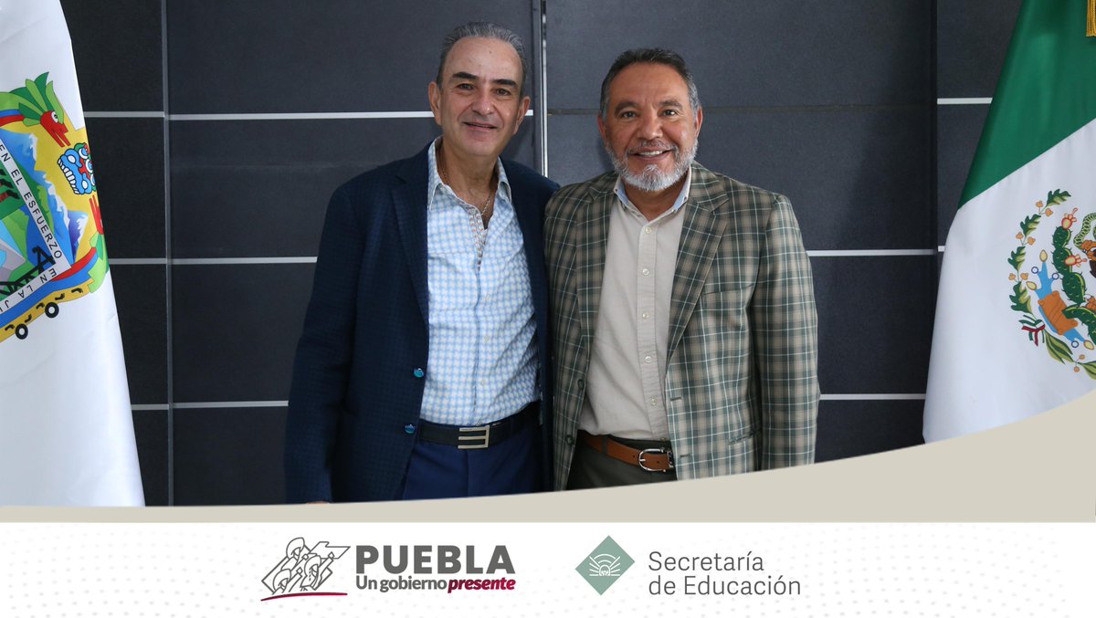 El secretario de Educación, <a href="/EstefanChidiac/">JorgeEstefanChidiac</a> sostuvo una reunión de trabajo con el rector de <a href="/SistemaCEUNI/">Sistema CEUNI</a>, José Rodríguez Corro quien expuso las acciones que desarrolla la institución, para reforzar la formación profesional de los alumnos.