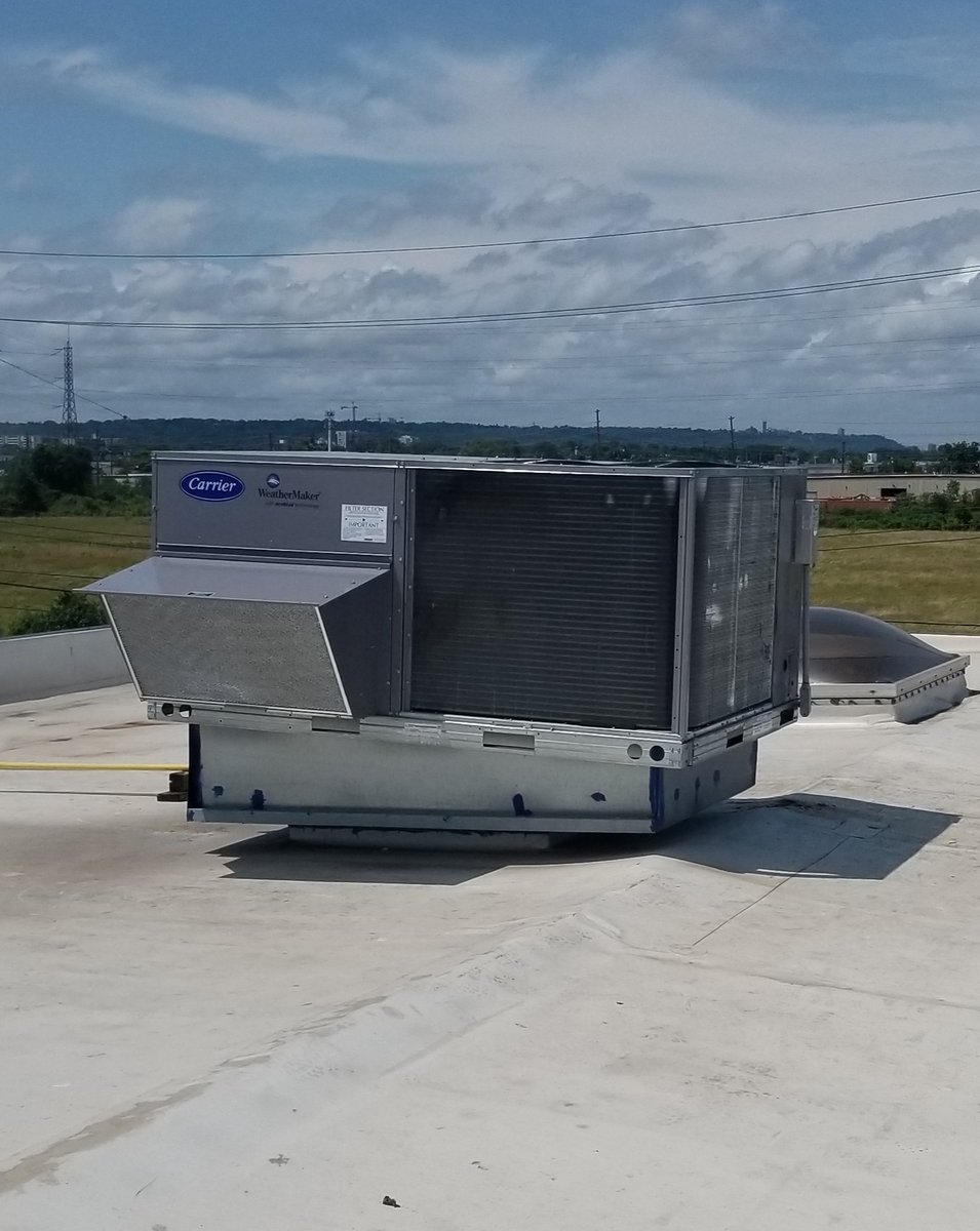 aplusairca's tweet photo. Thank You @transwaysystems  for trusting us to replace your 7.5 Ton Commercial Roof Top Unit. No more sweating on these hot summer days! Enjoy the cooling! https://t.co/SmKa5F4iVi - Residential - Commercial https://t.co/YnLDiBAzxK