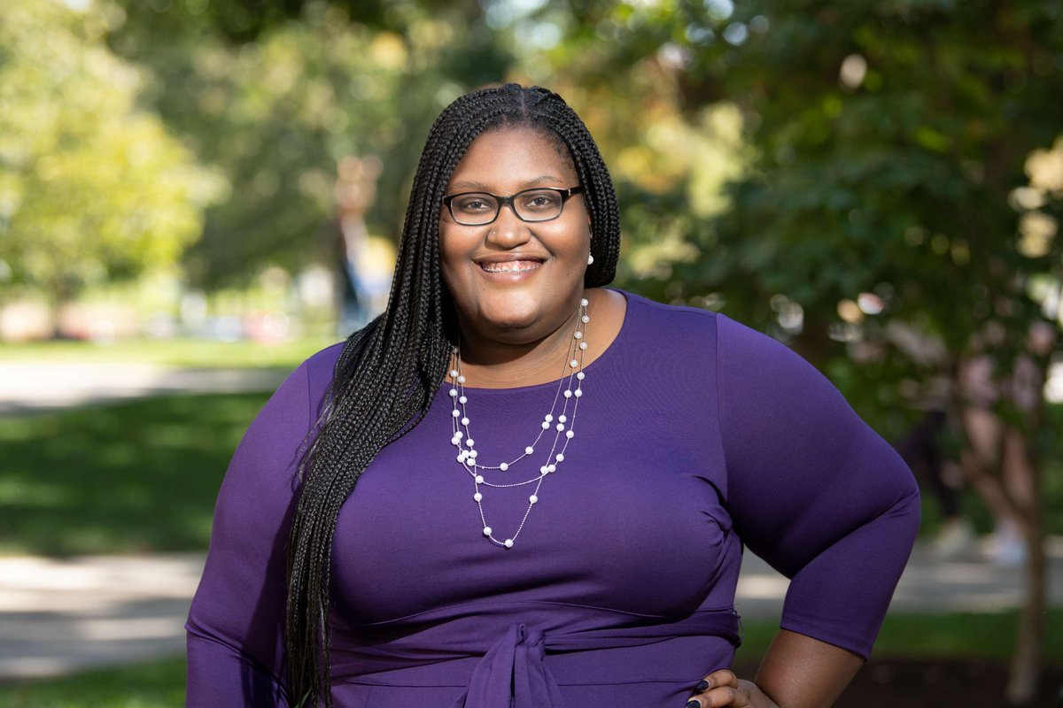 Congrats to @drfdubs for receiving an NIH Loan Repayment Program Award from the National Institute for Minority Health &amp; Health Disparities! She receives 2 years of funding in support of her project, "The Black Youth Mental Health Literacy Study". 
<a href="/NIH_LRP/">This account is no longer active.</a> <a href="/NIMHD/">Health Disparities</a>