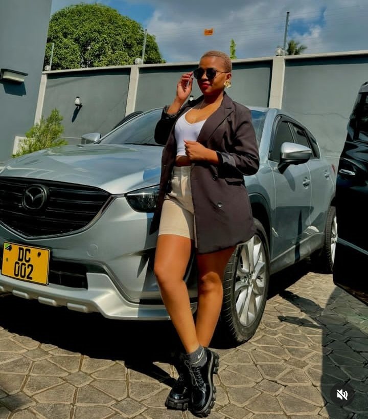 Mke wa Mwijaku leo anaenda Kulala kwa Alikamwe, Alikamwe atafaidi buana.