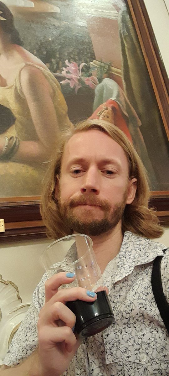 Glamorous Matt 📼 tweet media