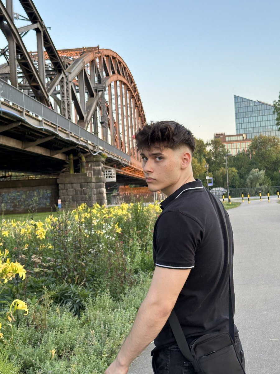 Fabiooozz tweet media