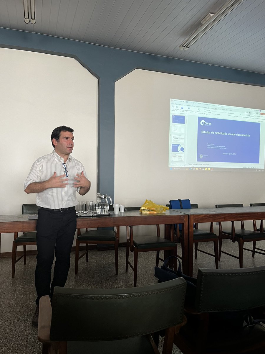 Grupo de Estudos Métricos em Informação tweet media