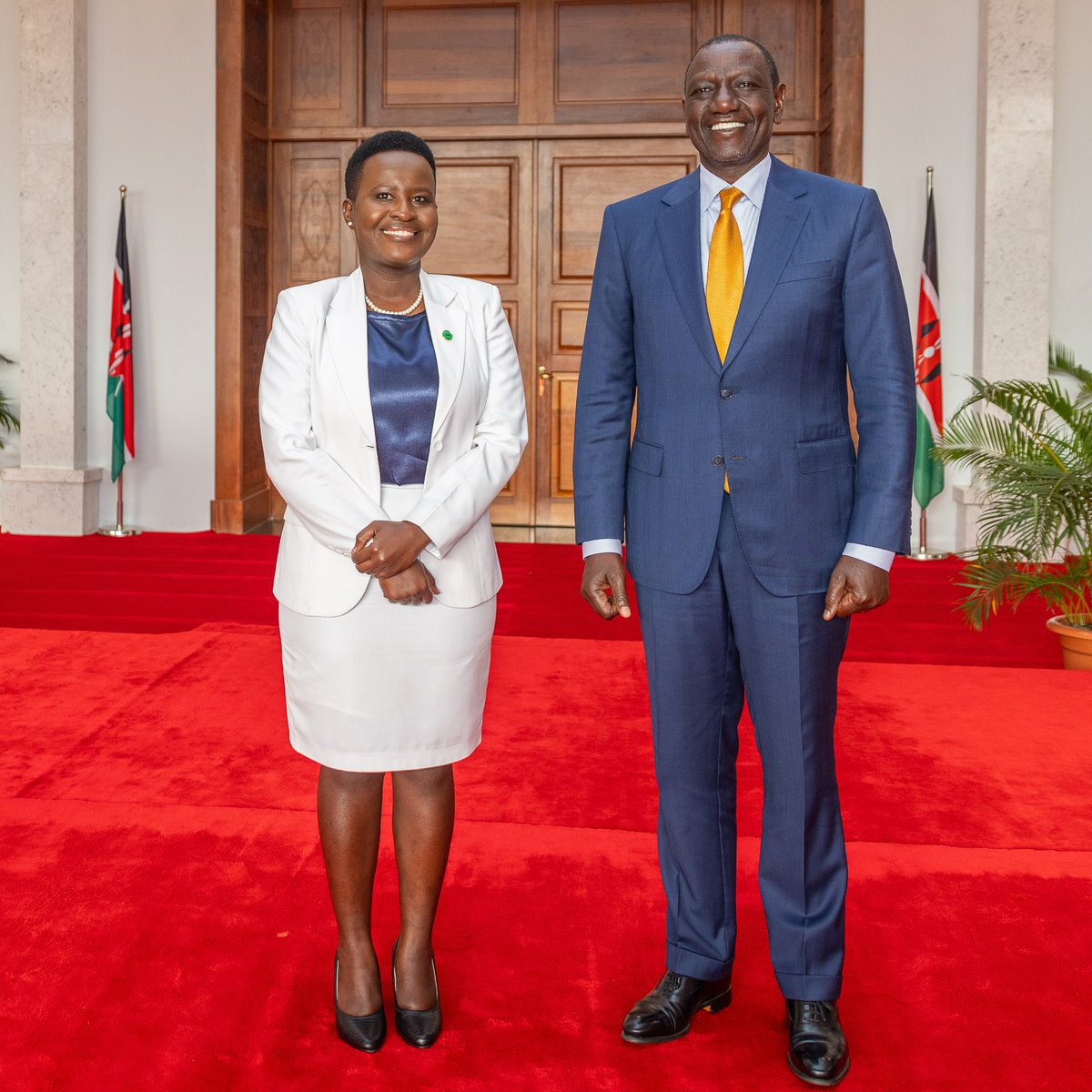 Together with colleague  legislators from Gusii region,Governors of Kisii and Nyamira Counties and the Cabinet Secretary for Education,we honoured the President's call to Statehouse for a consultative meeting with a specific focus on the region’s Development.