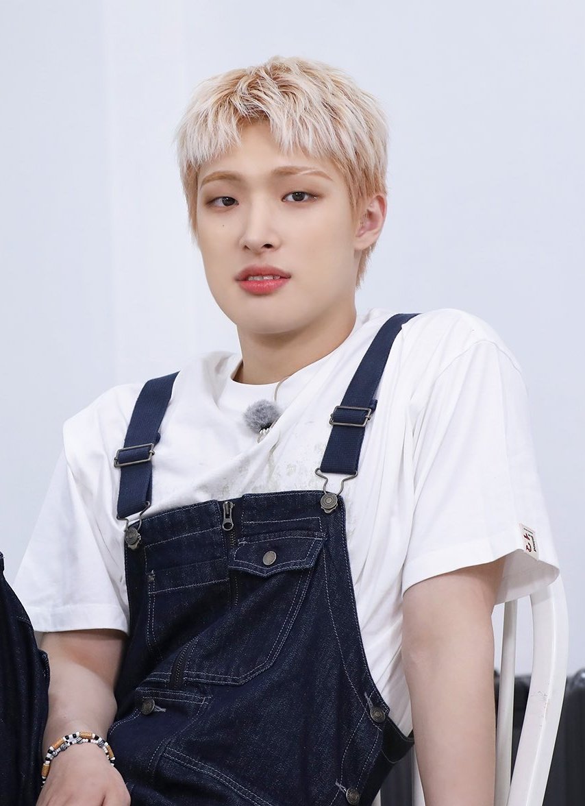 Alix_09_99's tweet photo. 🦦 Mingi like a pretty Otter 🦦
       A cute thread Part.9

HAPPY MINGI DAY
#RockStarMingiDay
#한여름밤_가장빛나는_민기생일  
#ATEEZ #에이티즈 @ATEEZofficial @ATEEZofficialjp #エイティーズ https://t.co/WxyrKlt9lI