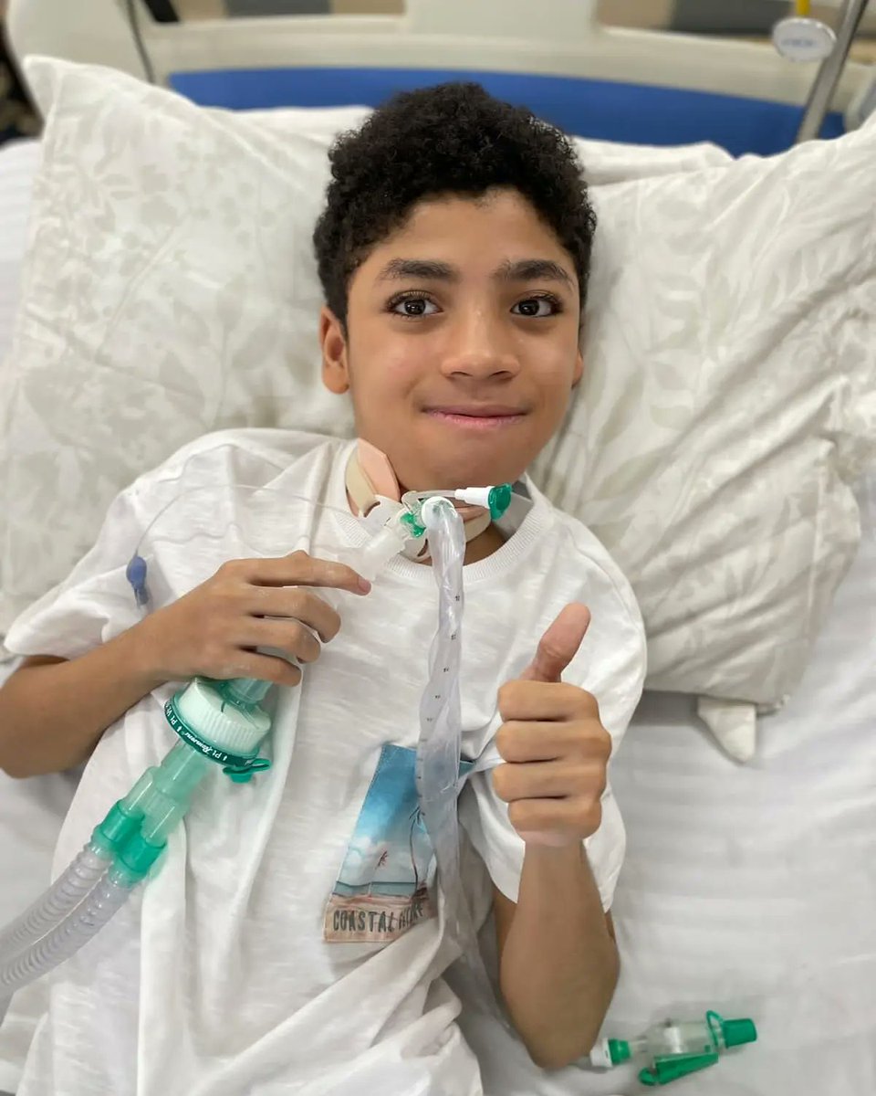 Urukundo05's tweet photo. Sending the Wonderfully  Love out there to our beloved Boy child ALLY KIMARA while our Team @YoungAfricansSC  Wining the battle🙏..Let us Pray for Ally Kimara🙏💛💛💚💚
@sharifambarak1 
@anuskills3 https://t.co/3kOKFIuHMw