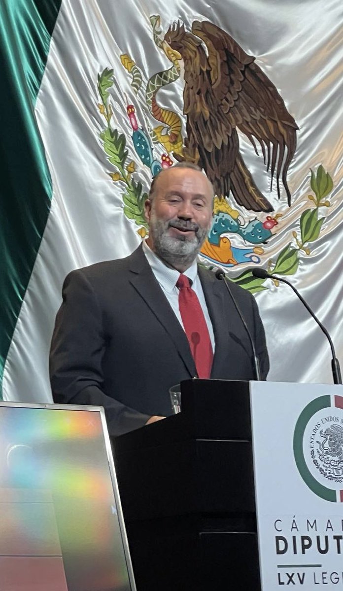 jorgeschiavon's tweet image. Un honor participar en el FORO NACIONAL DE LA  @Amaie_Mexico “INNOVACIÓN EN LA ACCIÓN EXTERIOR LOCAL” en @Mx_Diputados como Presidente de su Consejo Consultivo, representando a academia y @iberori. La acción internacional de los gobiernos locales es una necesidad, no una opción.