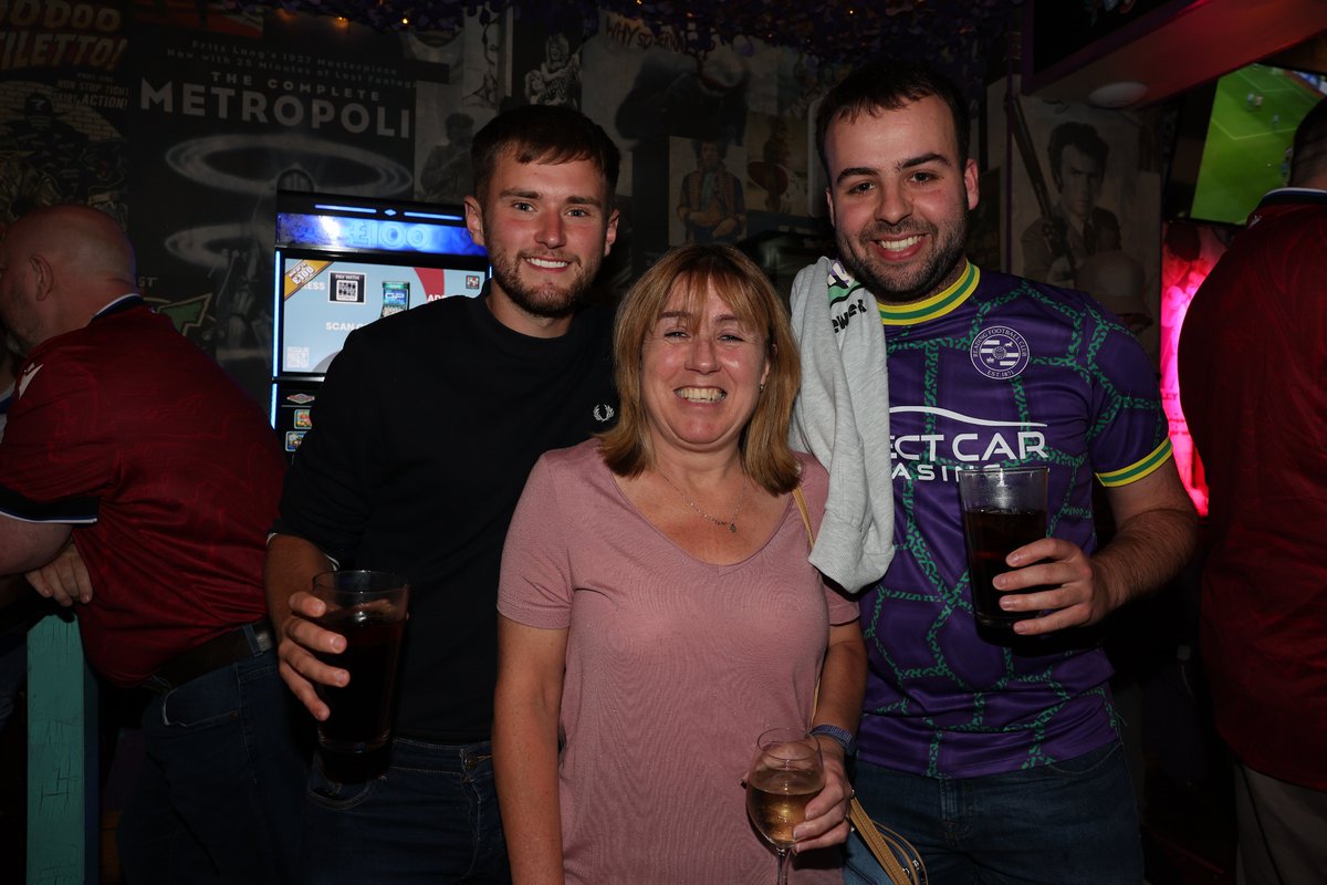 Reading FC tweet media