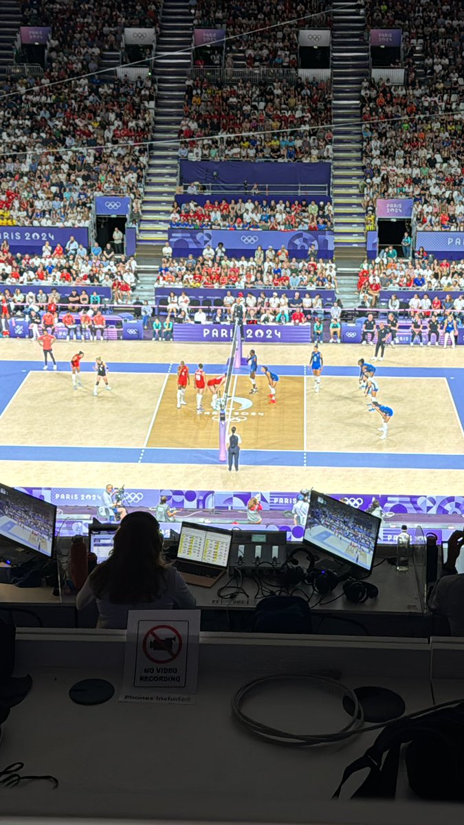 banu yelkovan tweet media