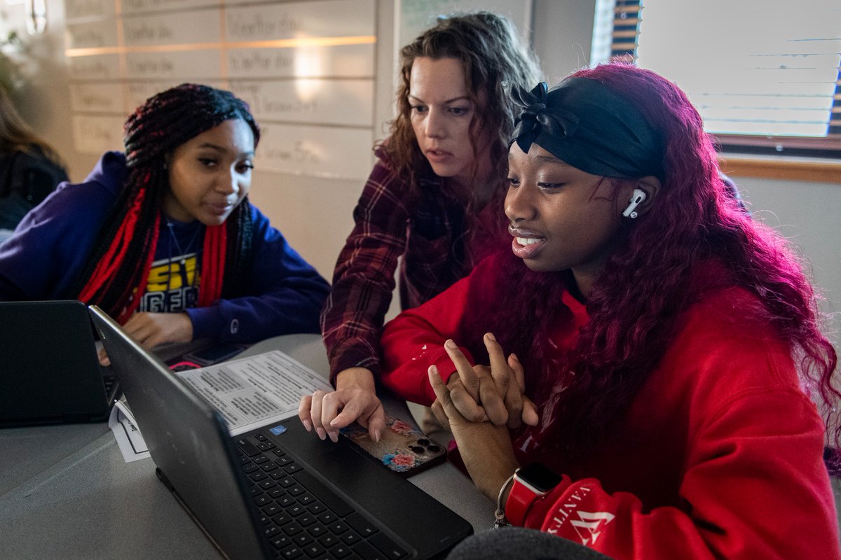 Regularly checking in on student progress with real-time data is essential for adjusting teaching methods and meeting goals. Instead of only evaluating at the beginning and end of the year, continuous monitoring helps identify what teachers and students need throughout the year.