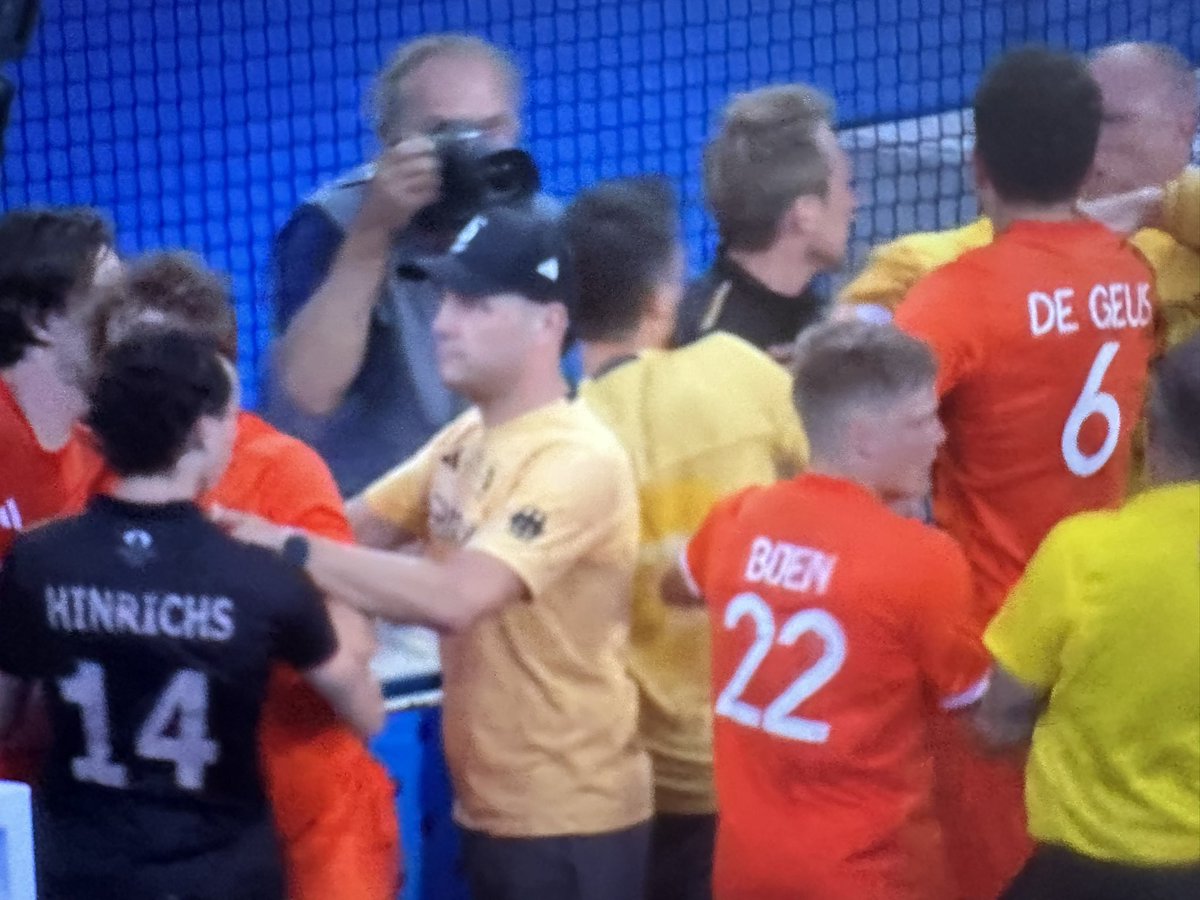 Hockey is still hockey 🤷🏼‍♂️