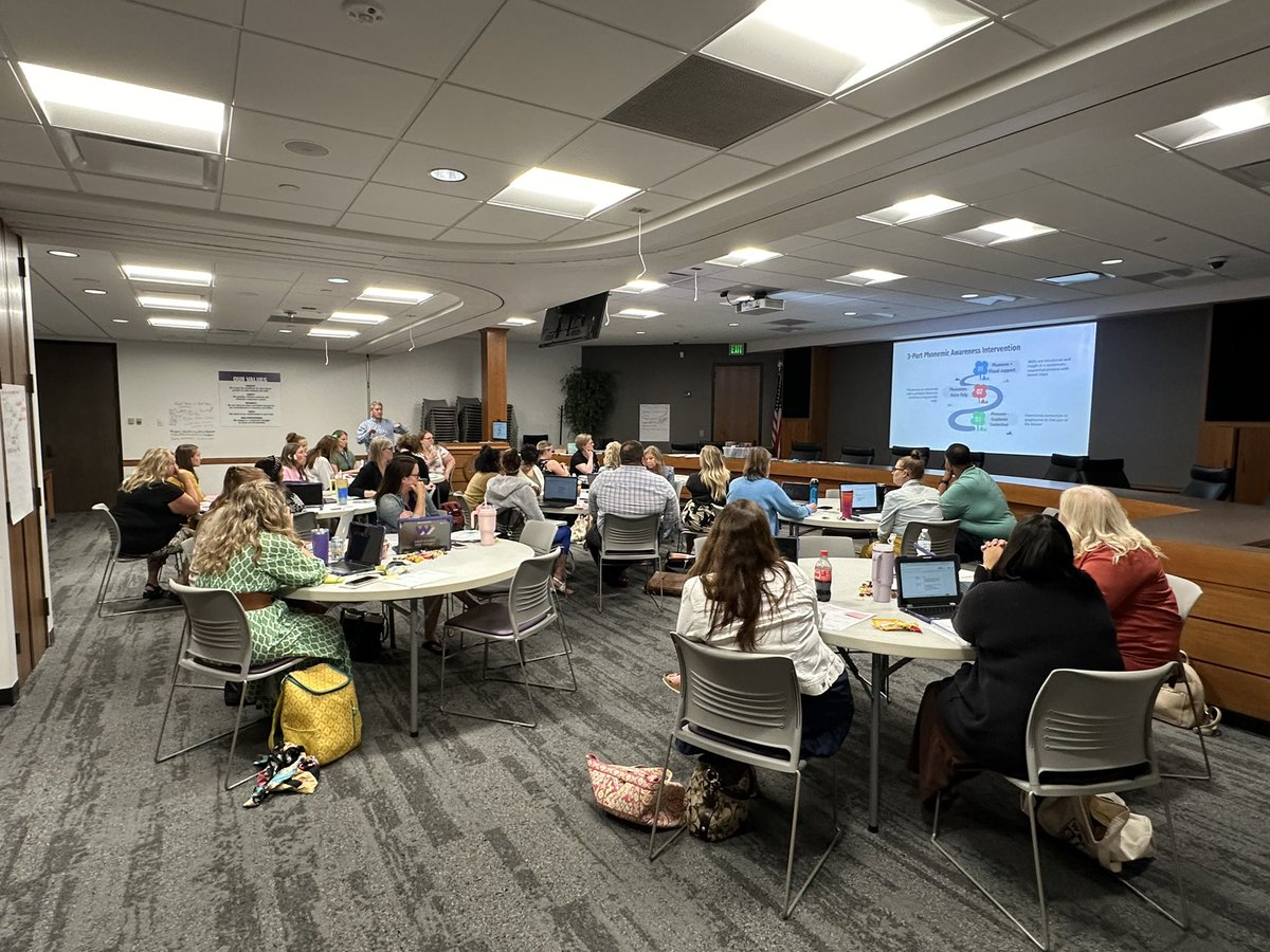 gardners56's tweet photo. Always one of my favorite days of the year. First professional learning session of the year with an amazing team of educators. Reading interventionist digging into instructional frameworks for our youngest readers. #wearewayne @HarrisLeads https://t.co/ZgnVXbtqWK