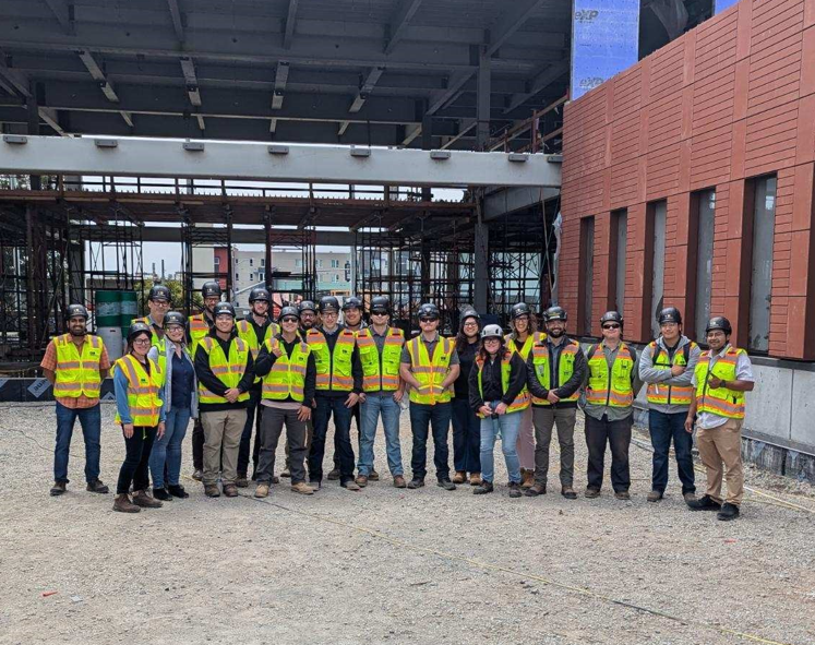 XL Construction tweet media