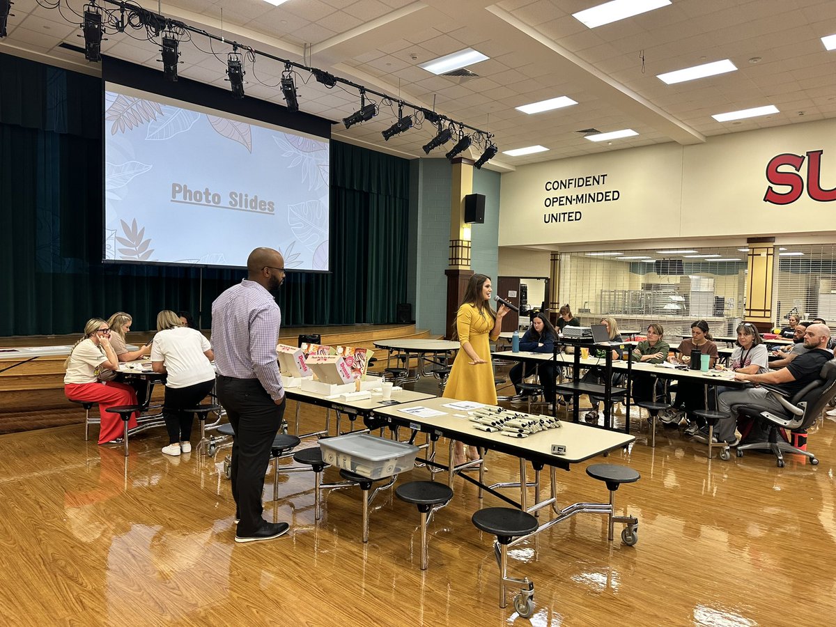 BrandiHalverson's tweet photo. Kicked off this morning with gift card drawings and breakfast tacos from Austin Bank. That you for always supporting us here at @TISDCPJHS @TomballISD @AustinBankTexas We love our community partner! https://t.co/36LVdciomM