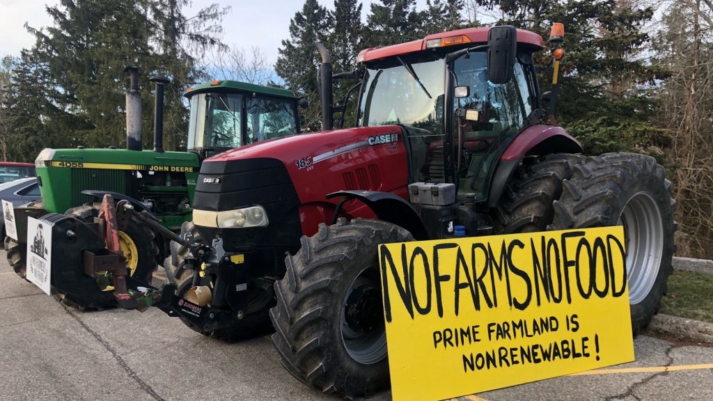 "There are no active farmers on council." <a href="/RegionWaterloo/">Region of Waterloo</a> councillor <a href="/robdeutschmann/">Rob Deutschmann</a> on <a href="/farwell_WR/">Mike Farwell</a>
Let’s elect some farmers to Regional Council in 2026…time to get political. Our water, quality of life and GDP potential may depend on it… kitchener.citynews.ca/2024/08/08/thu…