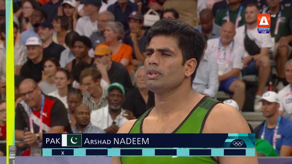 grassrootscric's tweet photo. Arshad Nadeem has set a new Olympic Record in the Men's Javelin Throw! 🔥

#OlympicGames https://t.co/PG7cKMeFSi