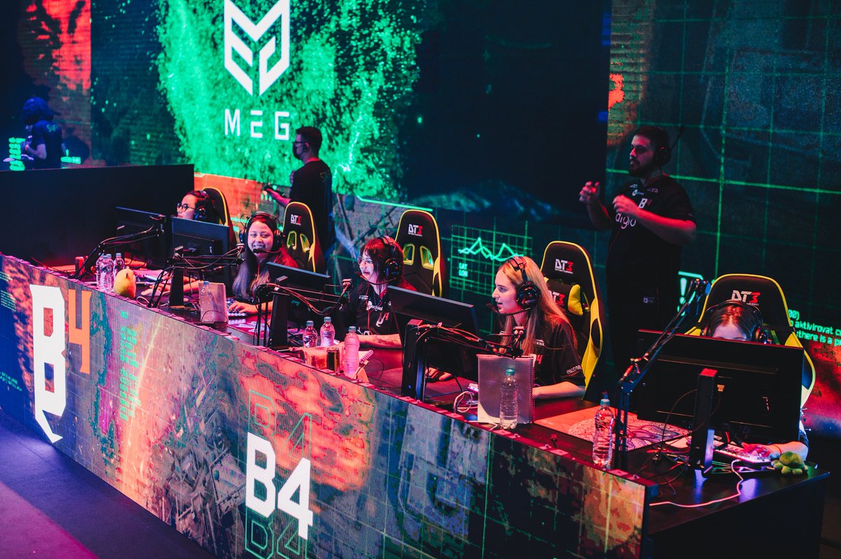 MEG tweet media