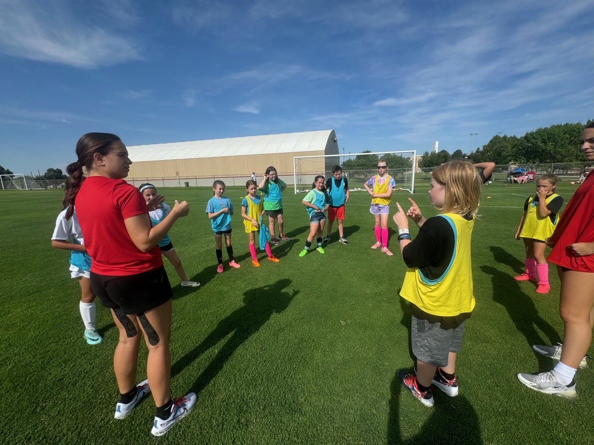 ⚽️ 𝙏𝙝𝙖𝙣𝙠 𝙮𝙤𝙪! Soccer was played and memories were made at the University of New Mexico this past Saturday! 🥅
