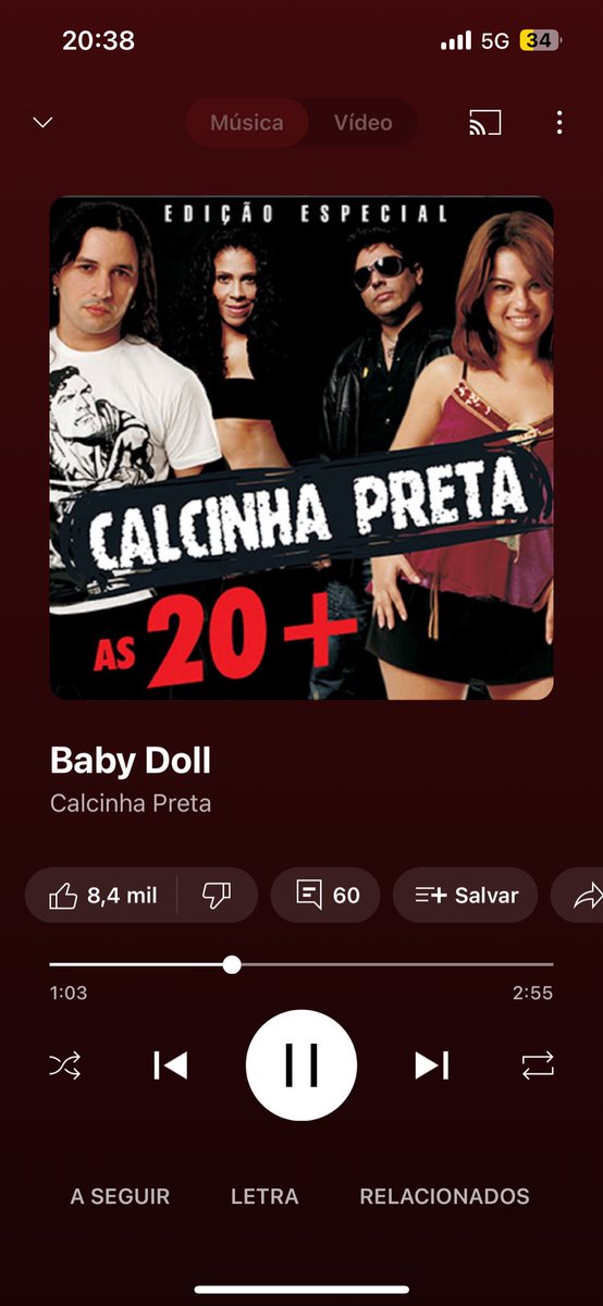 RochaNathasha's tweet photo. Qm ver a cara de mau na academia não imagina o que ta no fone https://t.co/TyCHHwkp0D