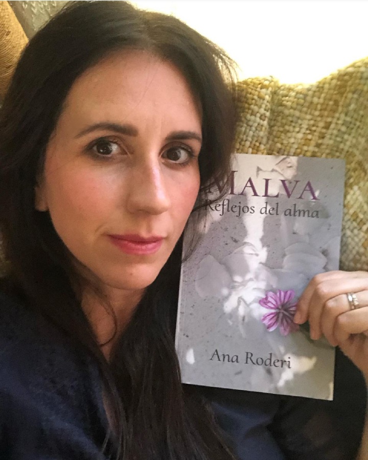 Ana Roderi 🐦 tweet media