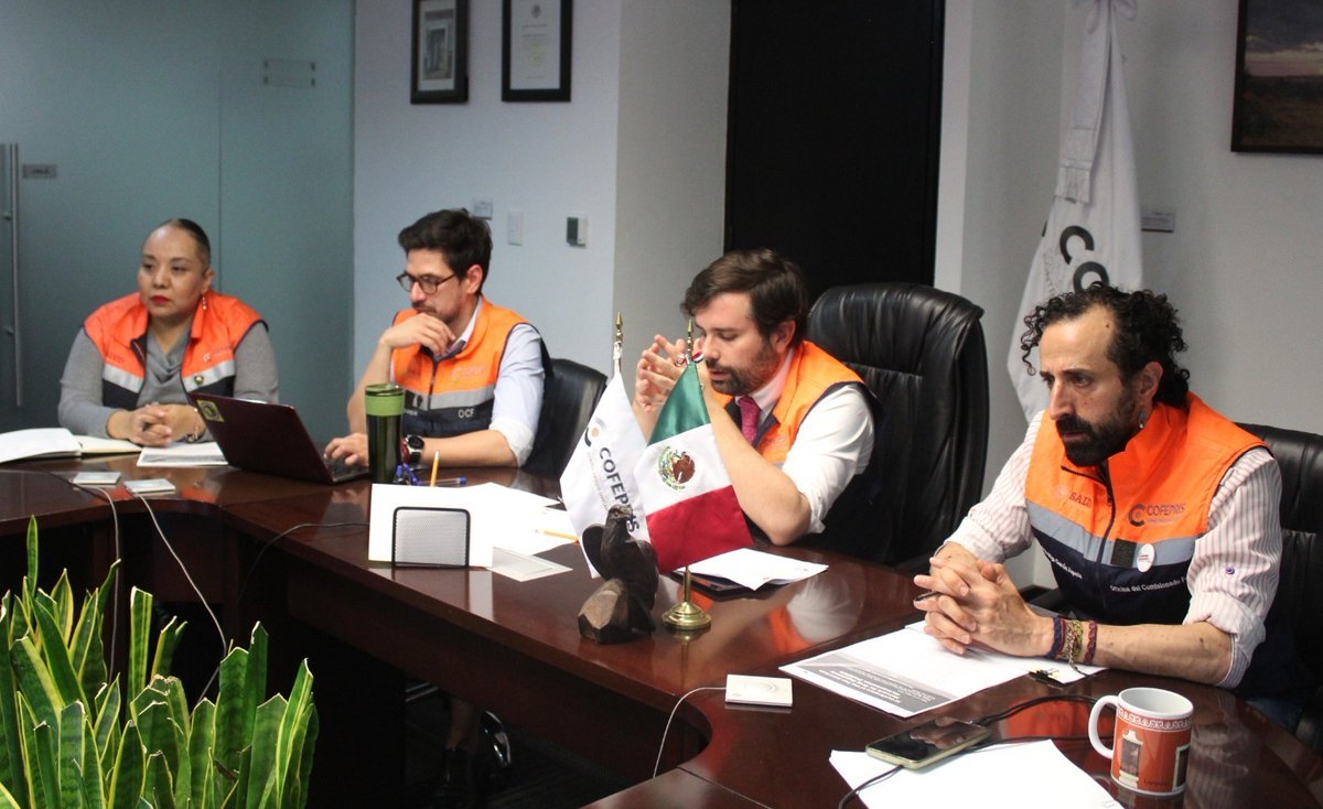 COFEPRIS's tweet photo. Revisión de planes hacia la "XI Conferencia Panamericana para la Armonización de la Reglamentación Farmacéutica" #CPARF.
Review of plans for the 11th "XI Conference of the Pan American Network for Drug Regulatory Harmonization (PANDRH)" #PANDRH. https://t.co/w0LdshbFc1