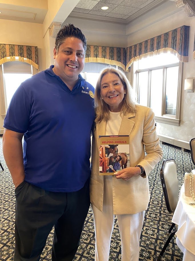 Kitty Van Bortel spoke at <a href="/RochesterRotary/">Rochester Rotary, NY</a> this week. An amazing entrepreneur who was told “women can’t sell cars” when she was young.. and decided to not only prove them wrong, but completely dominate the field. 

Video: youtu.be/ano173GxRVo?si…

Podcast: podcasts.apple.com/us/podcast/roc…