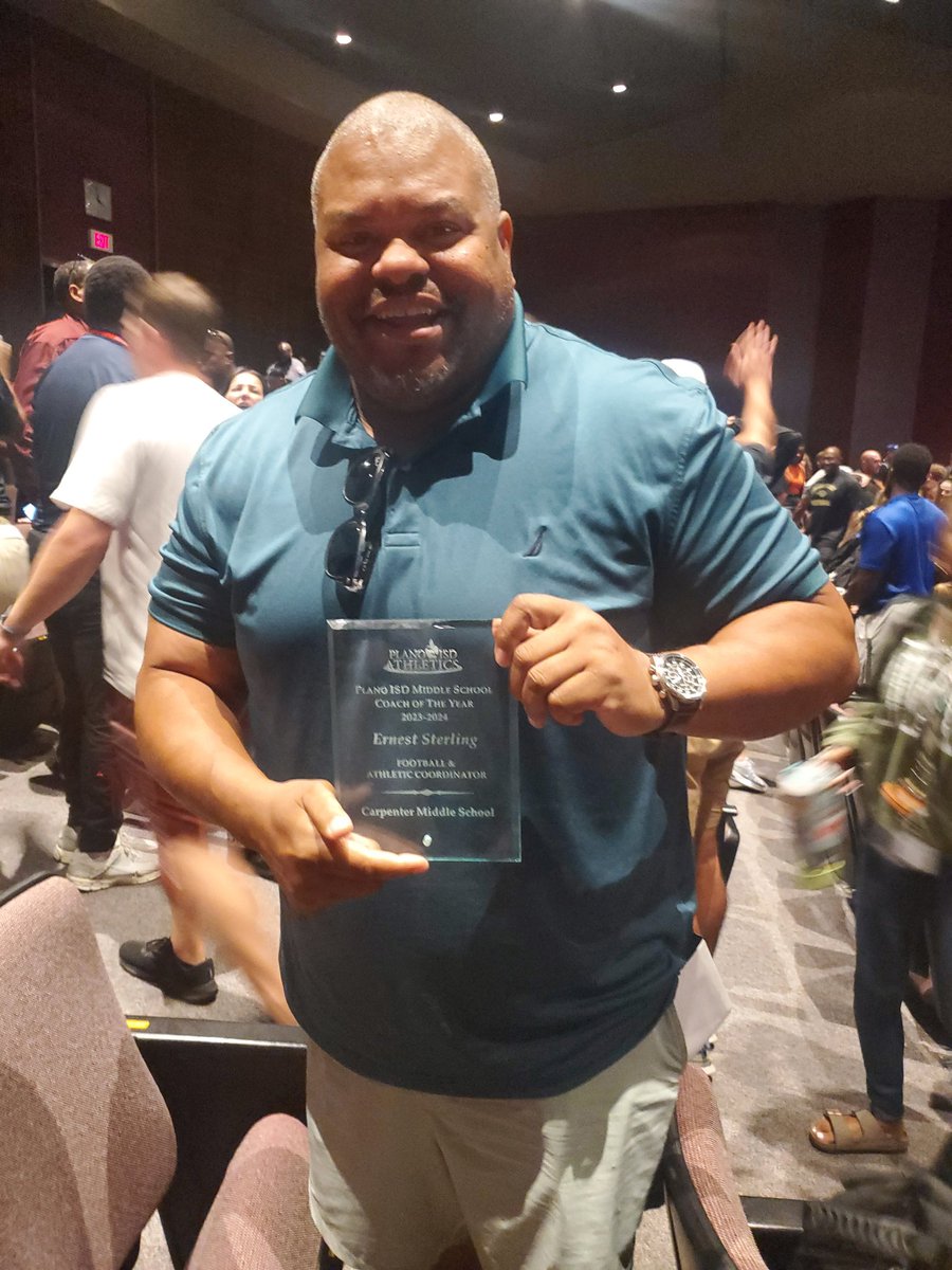 So happy for Coach Sterling being named one of Plano ISD coaches of the year for 23-24!  Great teacher, great coach, great man!  It's a great day to be a Wildcat!