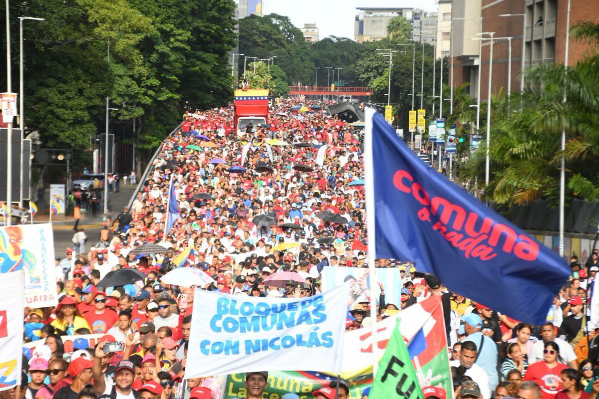 HectoRodriguez's tweet image. La convocatoria a una nueva Consulta Popular Nacional está hecha: el próximo 25 de agosto los vecinos y vecinas de los 4.500 circuitos comunales del país elegirán nuevos proyectos para seguir invirtiendo recursos y mejorar la calidad de vida de todos. 

El Poder Popular en…