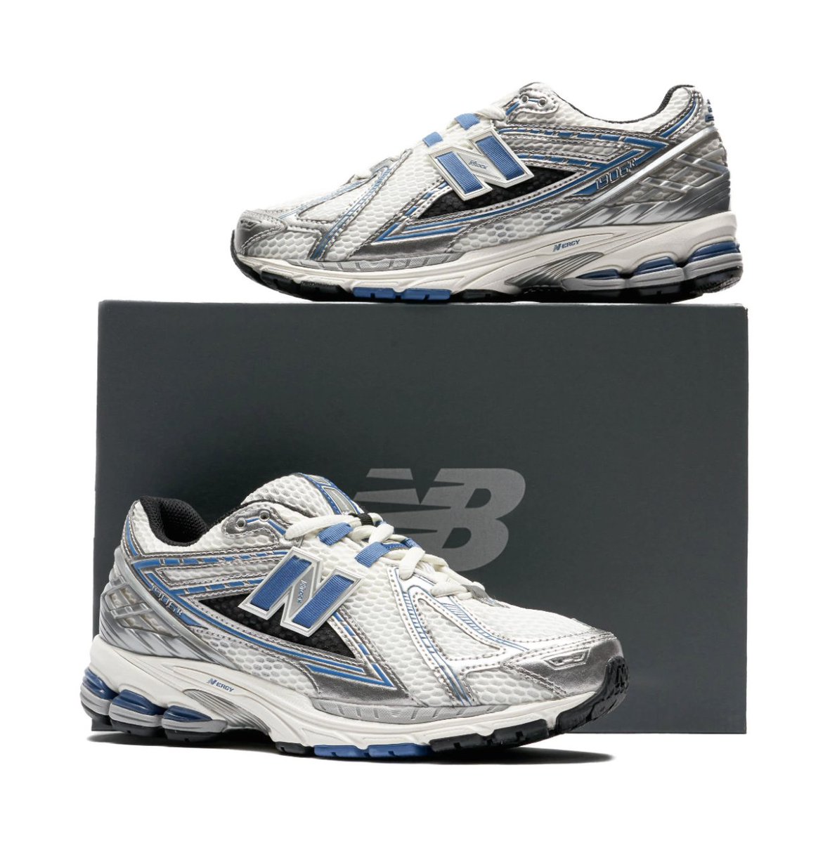 SOLELINKS's tweet photo. Ad: New Balance 1906R on sale for $99.98 each + shipping

Licorice/Moonbeam:https://t.co/aCjcVNtfZn
Blue/Moonbeam:https://t.co/CwdlYWXysa
Silver/Crimson:https://t.co/Wc3a0w71RV
Silver/Blue:https://t.co/xX4jdNFP5r https://t.co/ZyAFRYSkin