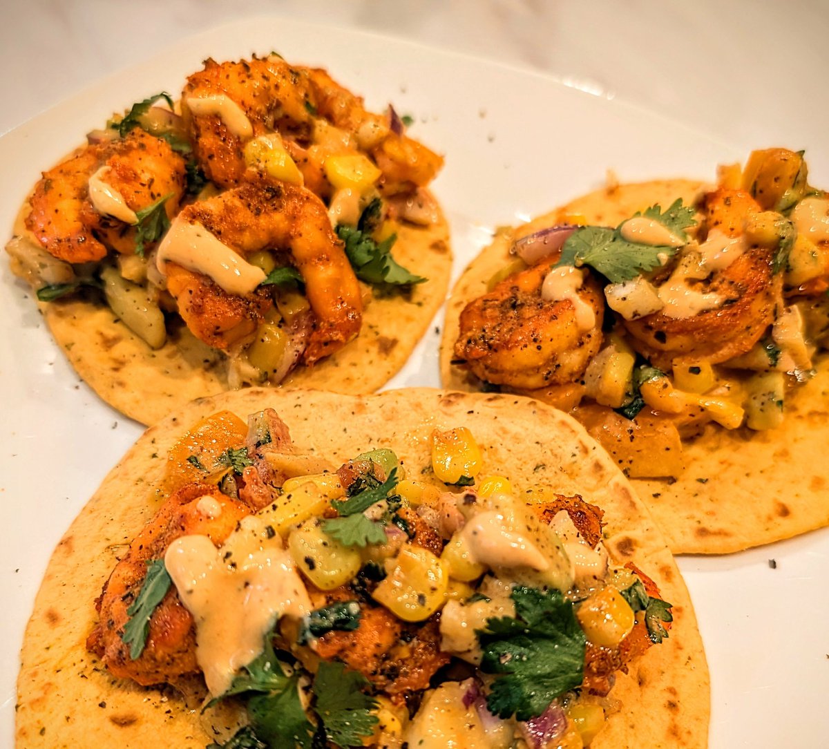 glasperco's tweet photo. Give me 30 minutes and at least a few ingredients in your fridge ..and imma find us a meal. These quick shrimp tacos hit the spot tonight ๐๐ฟ๐๐ฟ. #fatandfull https://t.co/67PEMvrwPW