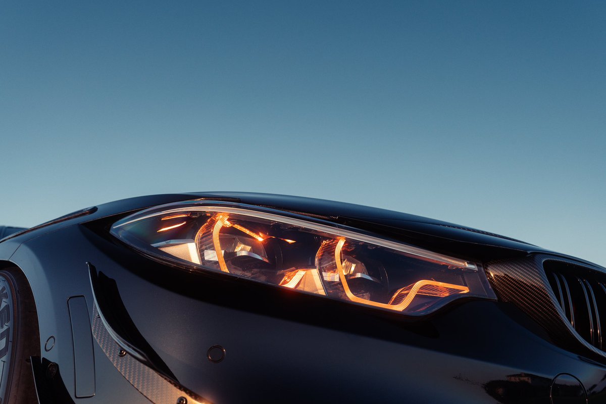 𝚎𝚕𝚒 tweet media