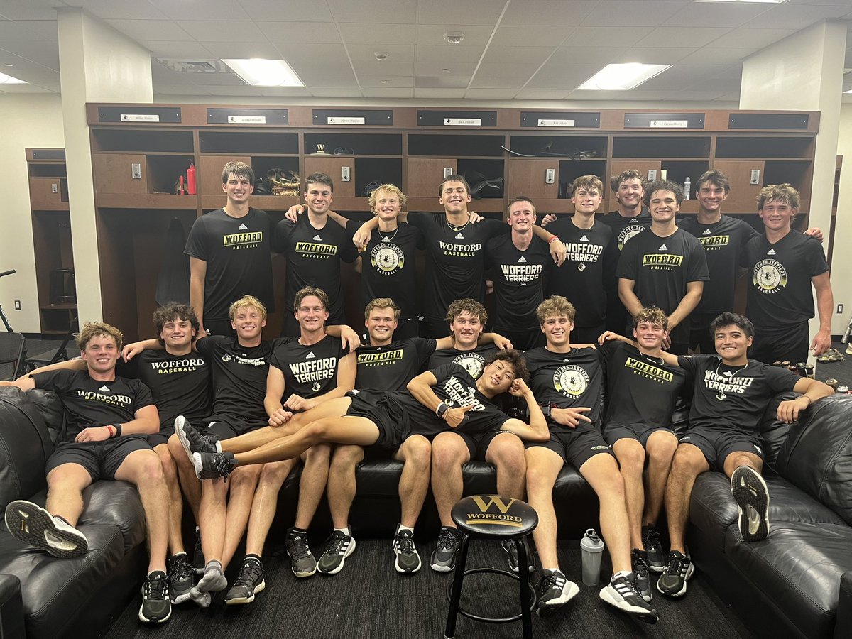 Closing the book on summer school!

Really great having this group on campus! We cannot wait to have them and the rest of our team back on campus in a few weeks!
