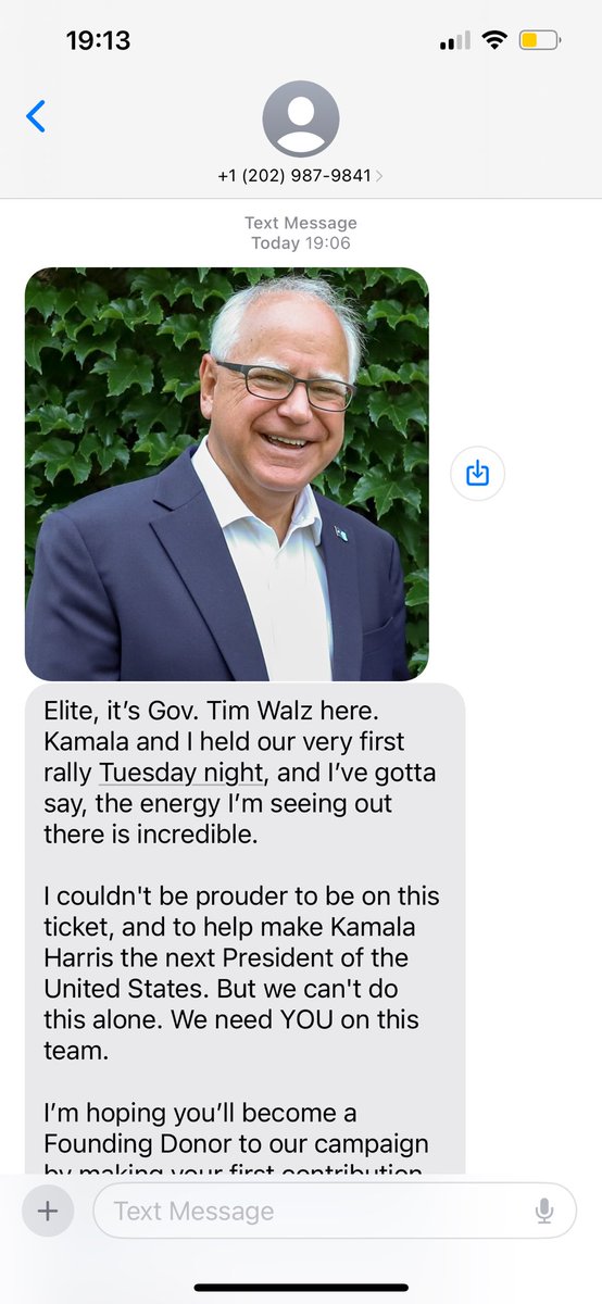 CreamofCropPaul's tweet photo. How in the hell did Tim get my number https://t.co/fnJXDwGzzR