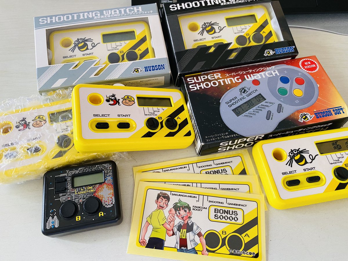 初代シュウォッチの説明書には 名人の連射数が載ってます。 私はピアノ