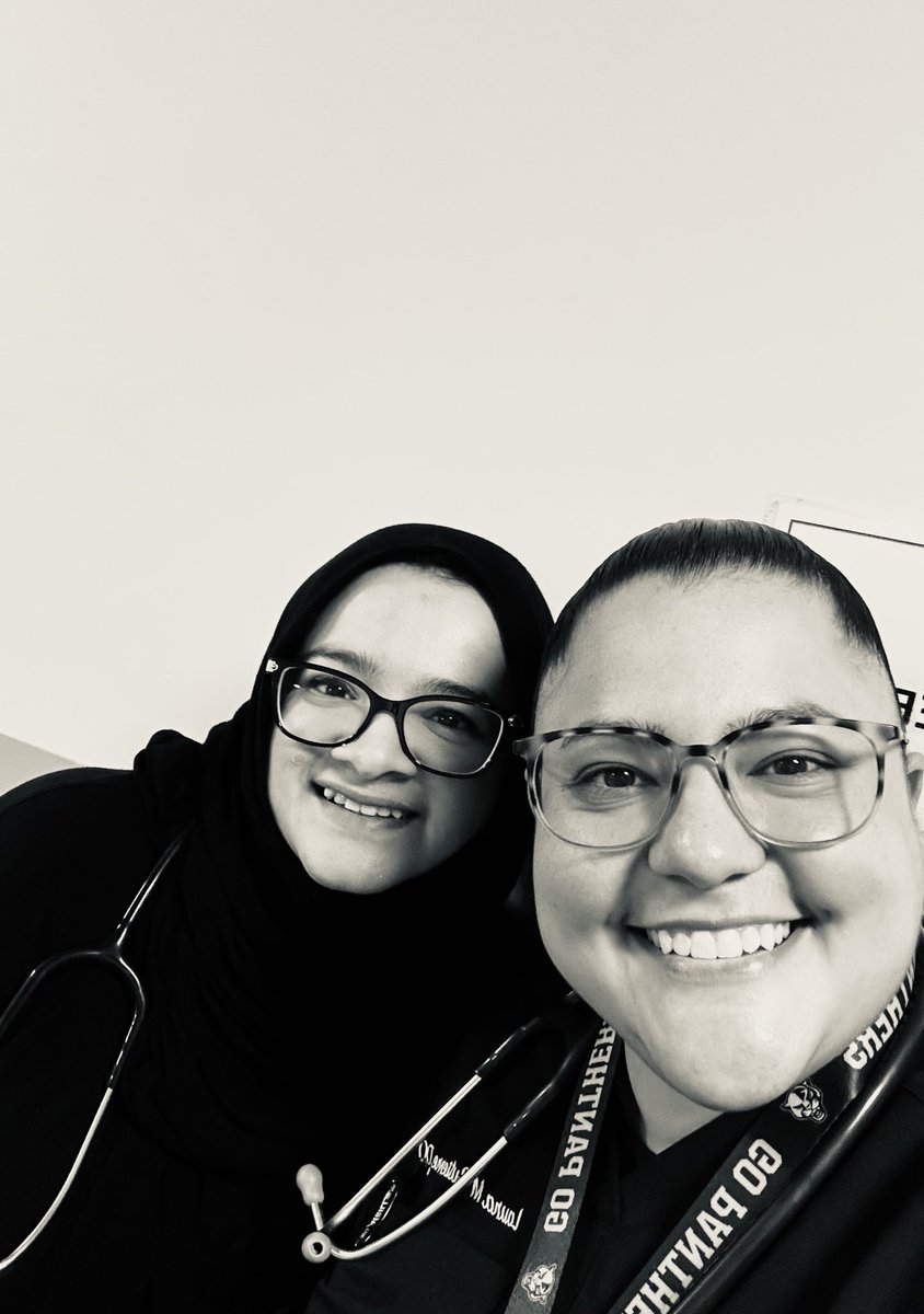 As residents we joked that one day we’d get to respond to a PERT alert together as the on call Cardiology and MICU fellows, two months into fellowship it finally happened today ❤️ <a href="/AHNIMres/">AHNIMres</a>
