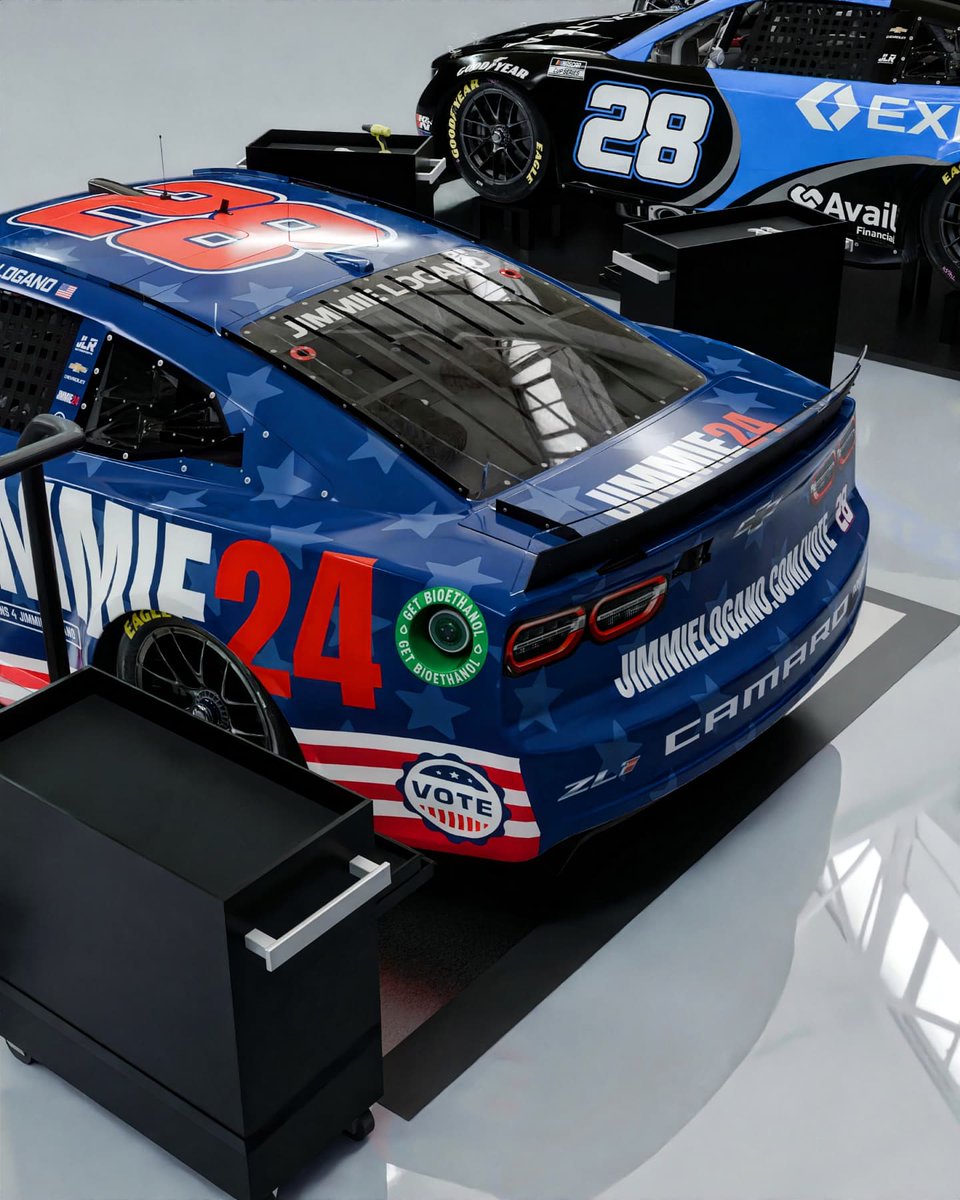 JimmieLogano's tweet photo. Just finished setting up my team's racing shop over the two week break. We got our car ready for Richmond this Sunday! #NASCAR #NASCARRacing https://t.co/cKyK5O5GtR