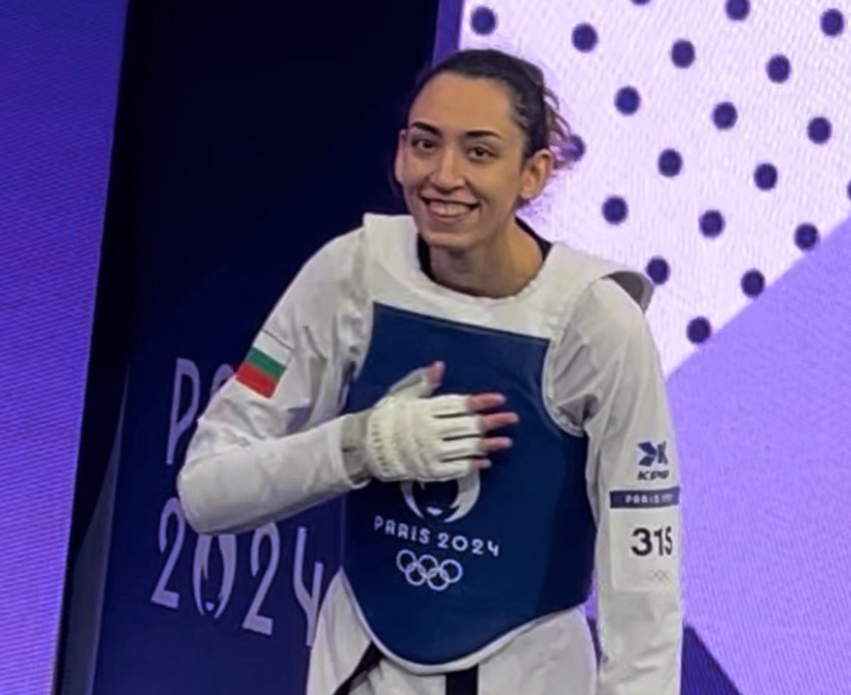 ki_alizadeh's tweet photo. از حمایت تان سپاسگزارم❤
#Olympics https://t.co/F9SssI0e6Q