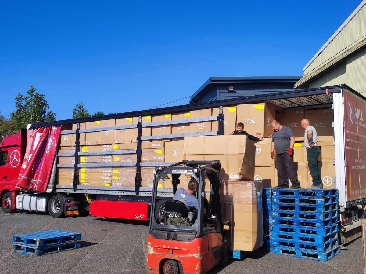 ARLLtd's tweet photo. Our trucks are always full with goods perfect for you business.
What are you looking for?
Contact us NOW: https://t.co/pc7ON1benC
#ARLL #pallets #wholesale #b2bsales #businessopportunity https://t.co/ekf03PY95a