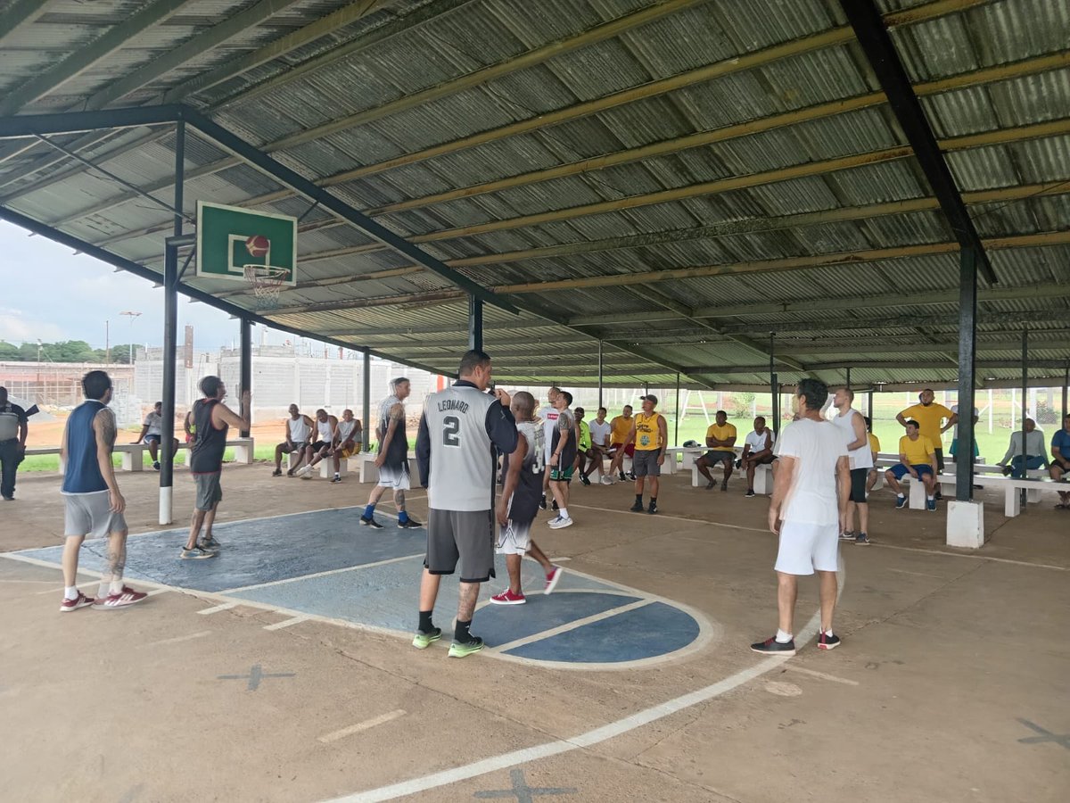 Dirección General del Sistema Penitenciario tweet media