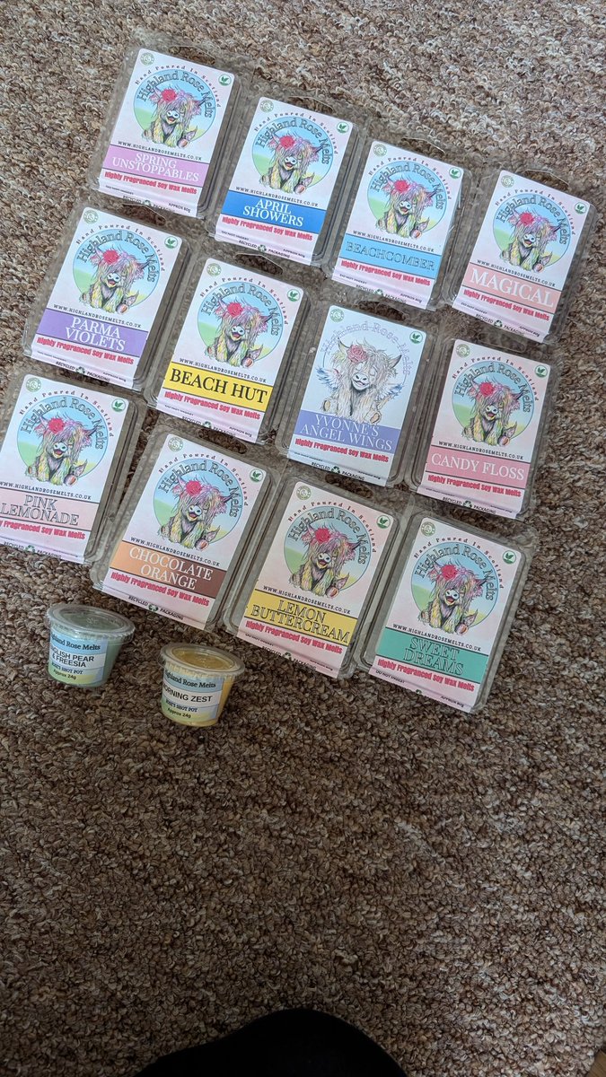 Bubblyshell's tweet image. Got to love a wax melt delivery from Highland Rose xx