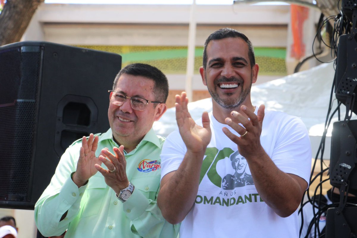José Alejandro Terán (@jateranoficial) on Twitter photo Gracias a Dios los reparamos en tiempo récord por el apoyo del Presidente <a href="/NicolasMaduro/">Nicolás Maduro</a>. Así que vamos a abrazarnos entre todos y todas para que no haya rencor y reine el amor, la paz y la estabilidad para hacer de #LaGuaira un estado cada vez más próspero y seguro Gracias a Dios los reparamos en tiempo récord por el apoyo del Presidente <a href="/NicolasMaduro/">Nicolás Maduro</a>. Así que vamos a abrazarnos entre todos y todas para que no haya rencor y reine el amor, la paz y la estabilidad para hacer de #LaGuaira un estado cada vez más próspero y seguro