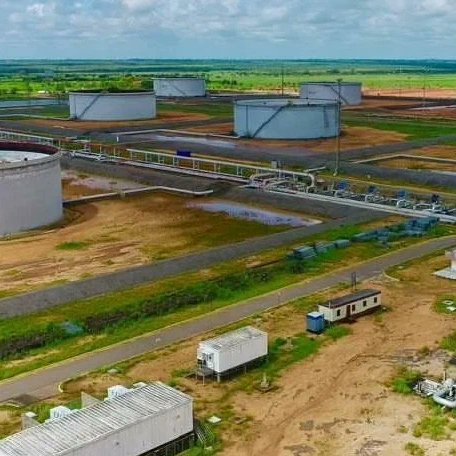 Ministro Pedro Rafael Tellechea, lideró reunión con la Junta Directiva de PDVSA, en la Faja Petrolífera del Orinoco Hugo Chávez para evaluar los perfiles de producción de la Industria Petrolera. También visitó Patio Tanques Oficina (PTO), al sur del estado Anzoátegui