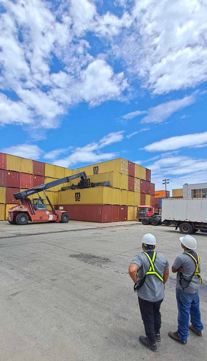#8Ago | Documentación, inspecciones, trámites aduaneros: en Logicasa, hacemos que todo fluya sin problemas. Tu carga está en buenas manos
#PuebloSonrienteYEnPaz