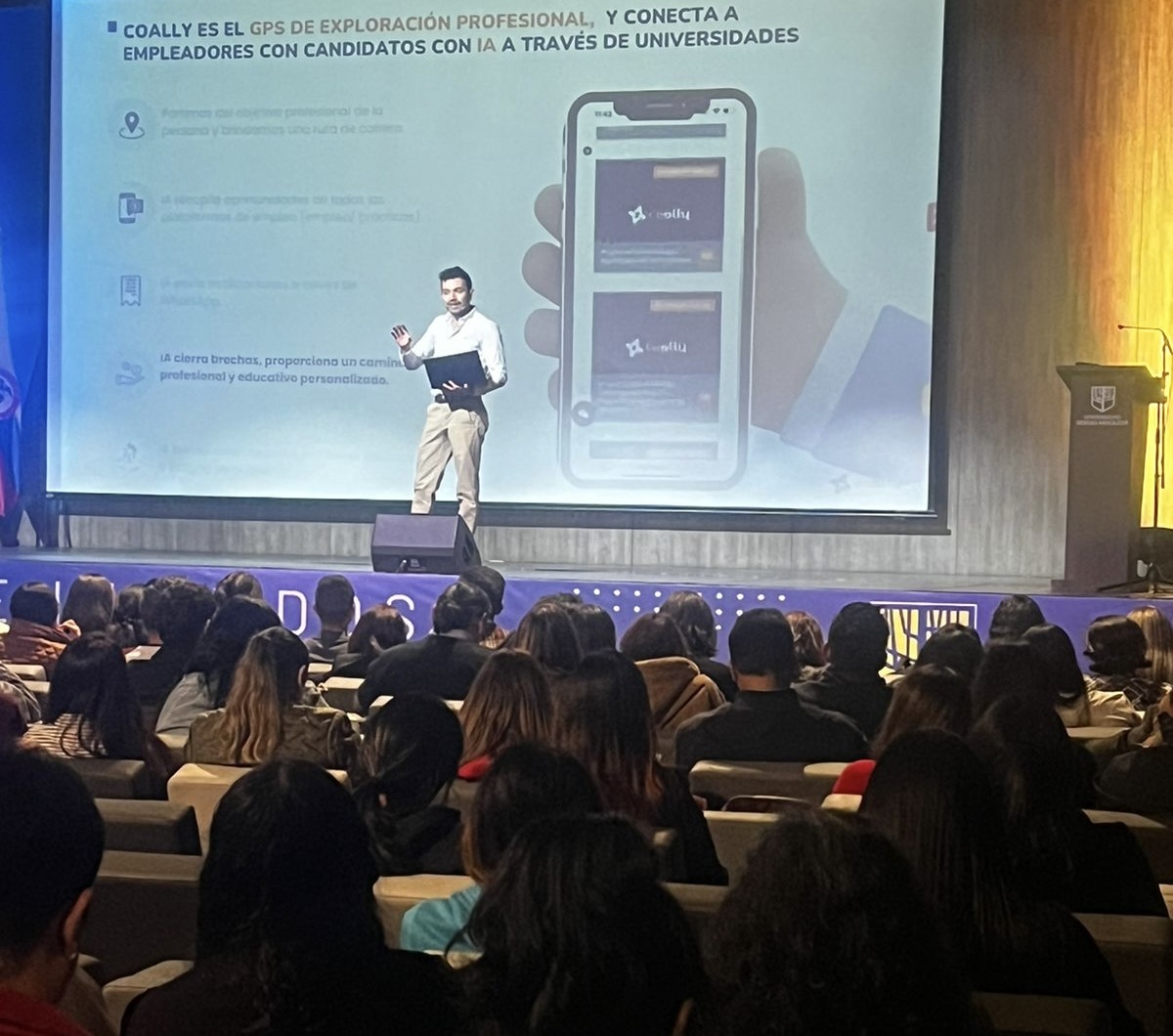 Centro de Empleo y Talento tweet media