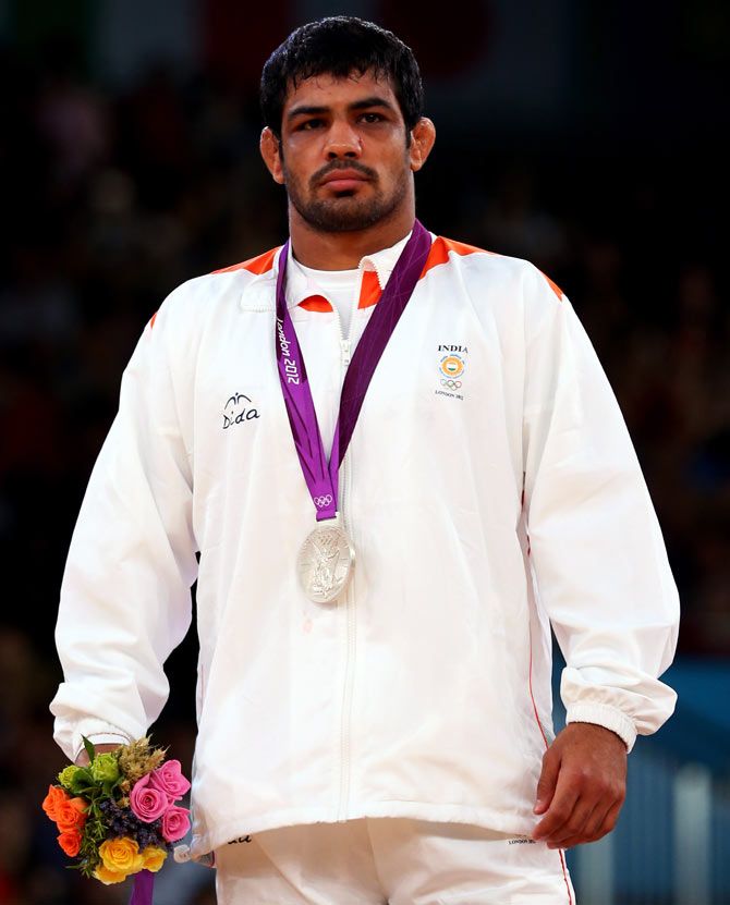India_AllSports's tweet photo. 𝐈𝐧𝐝𝐢𝐚'𝐬 𝐦𝐮𝐥𝐭𝐢𝐩𝐥𝐞 𝐎𝐥𝐲𝐦𝐩𝐢𝐜 𝐦𝐞𝐝𝐚𝐥𝐢𝐬𝐭𝐬 (𝐈𝐧𝐝𝐢𝐯𝐢𝐝𝐮𝐚𝐥 𝐒𝐩𝐨𝐫𝐭𝐬):  

➡️ Norman Pritchard: 🥈🥈 
➡️ Sushil Kumar: 🥈🥉 
➡️ P.V Sindhu: 🥈🥉 
➡️ Manu Bhaker: 🥉🥉 
➡️ Neeraj Chopra: 🥇 🥈 

END of the list! 

#Paris2024withIAS https://t.co/kC4XZSAxhc